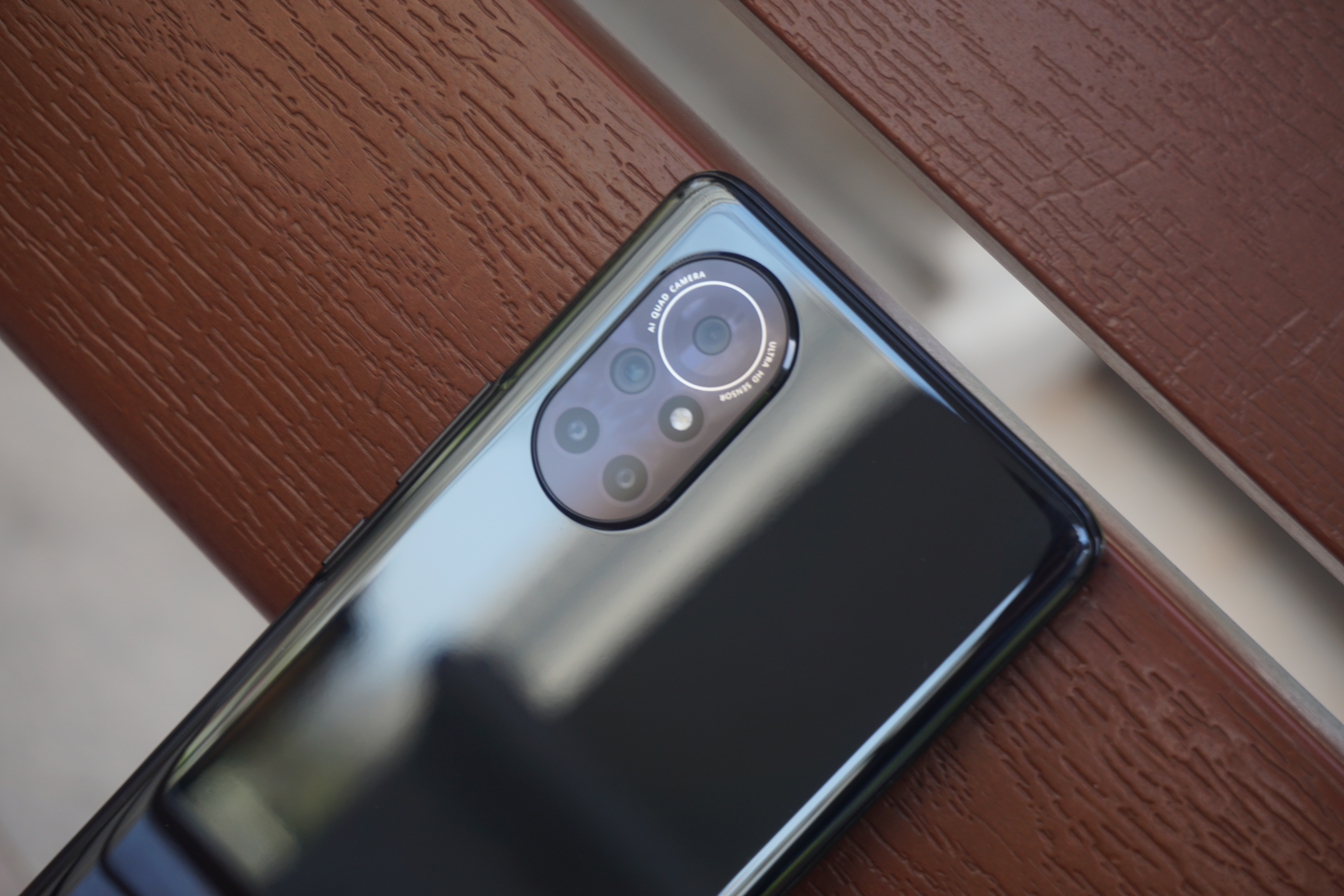 极致均衡体验超曲轻薄机身荣耀v40轻奢版简评