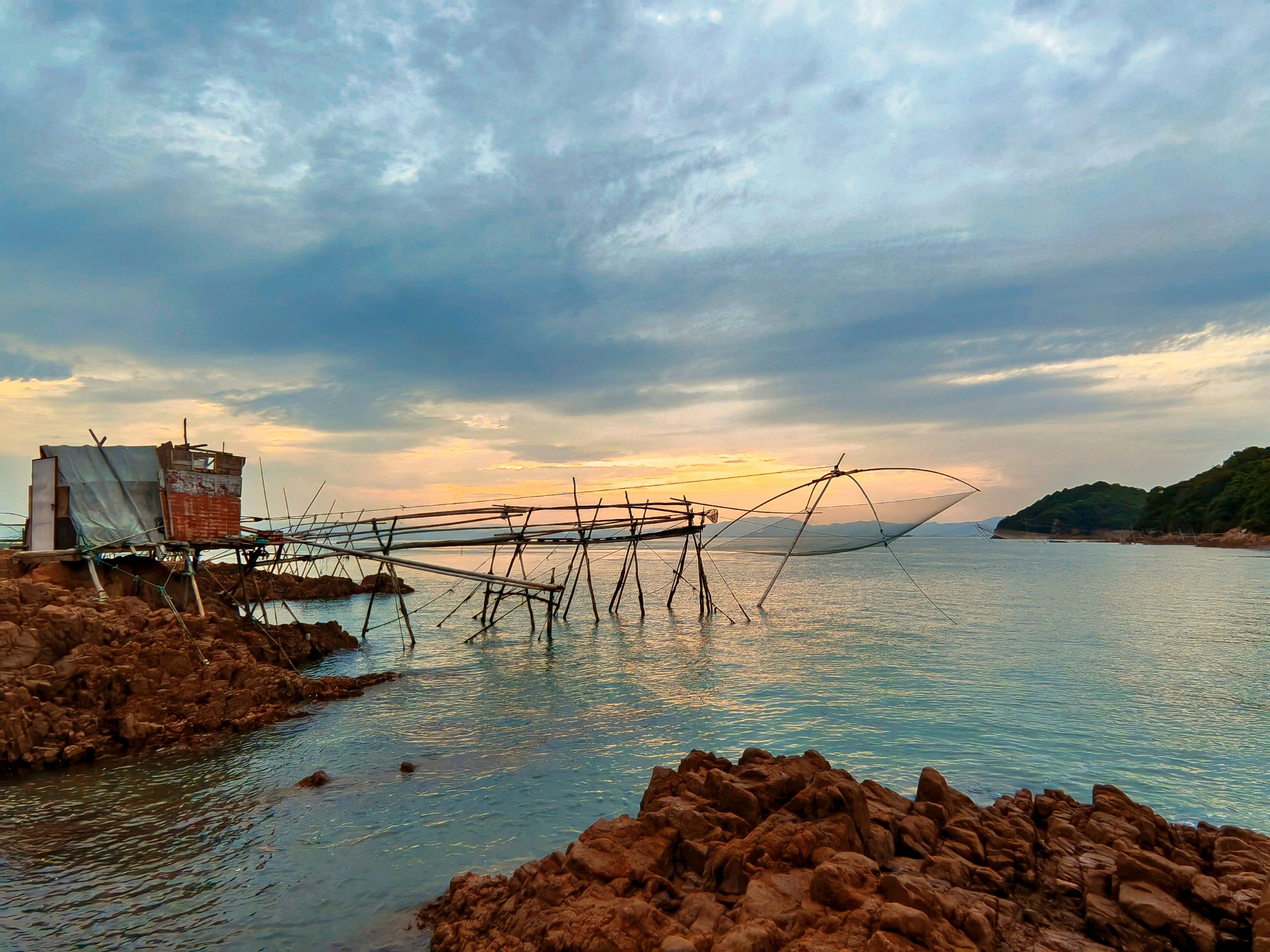 象山海边捕鱼印象