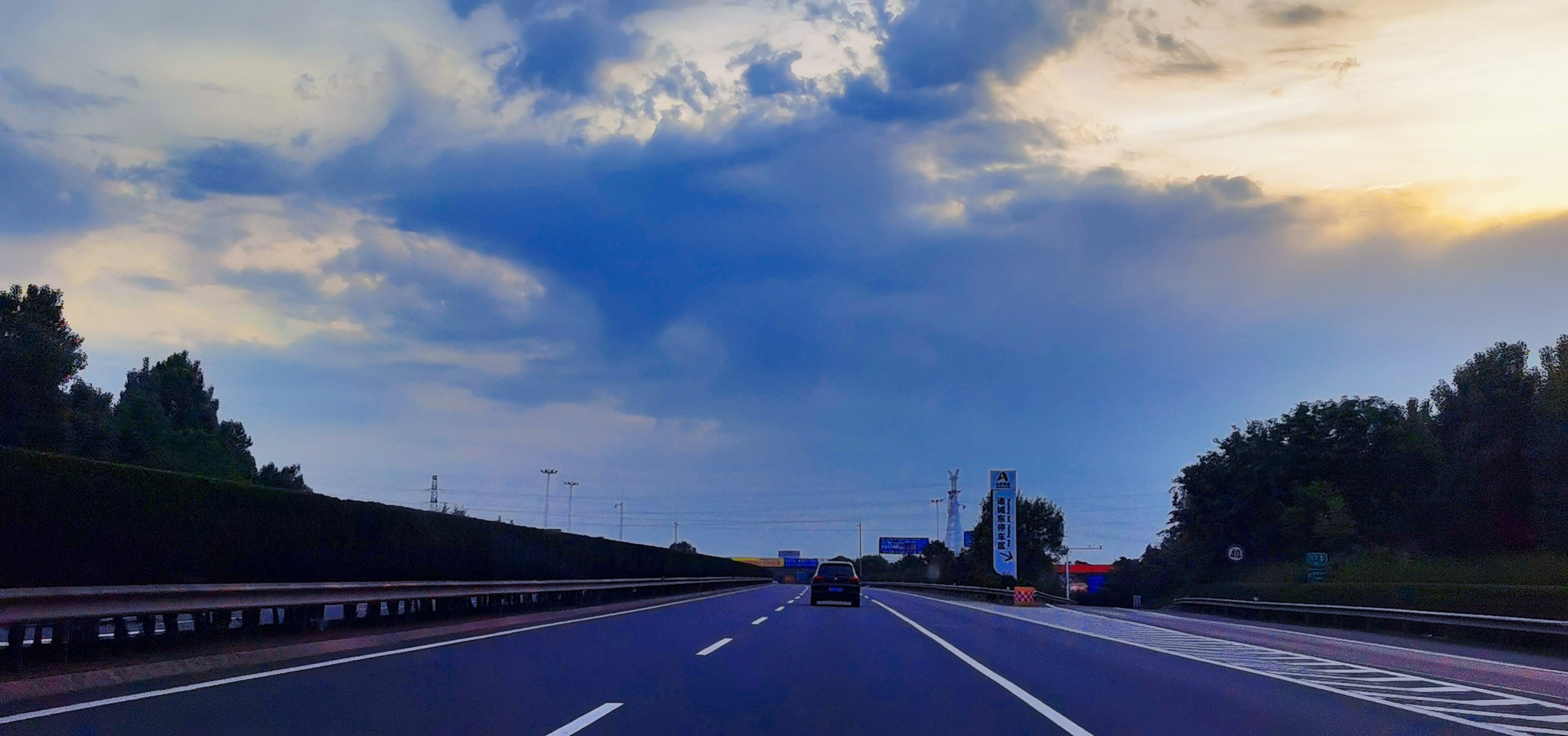 retouch_2021060808511645.jpg