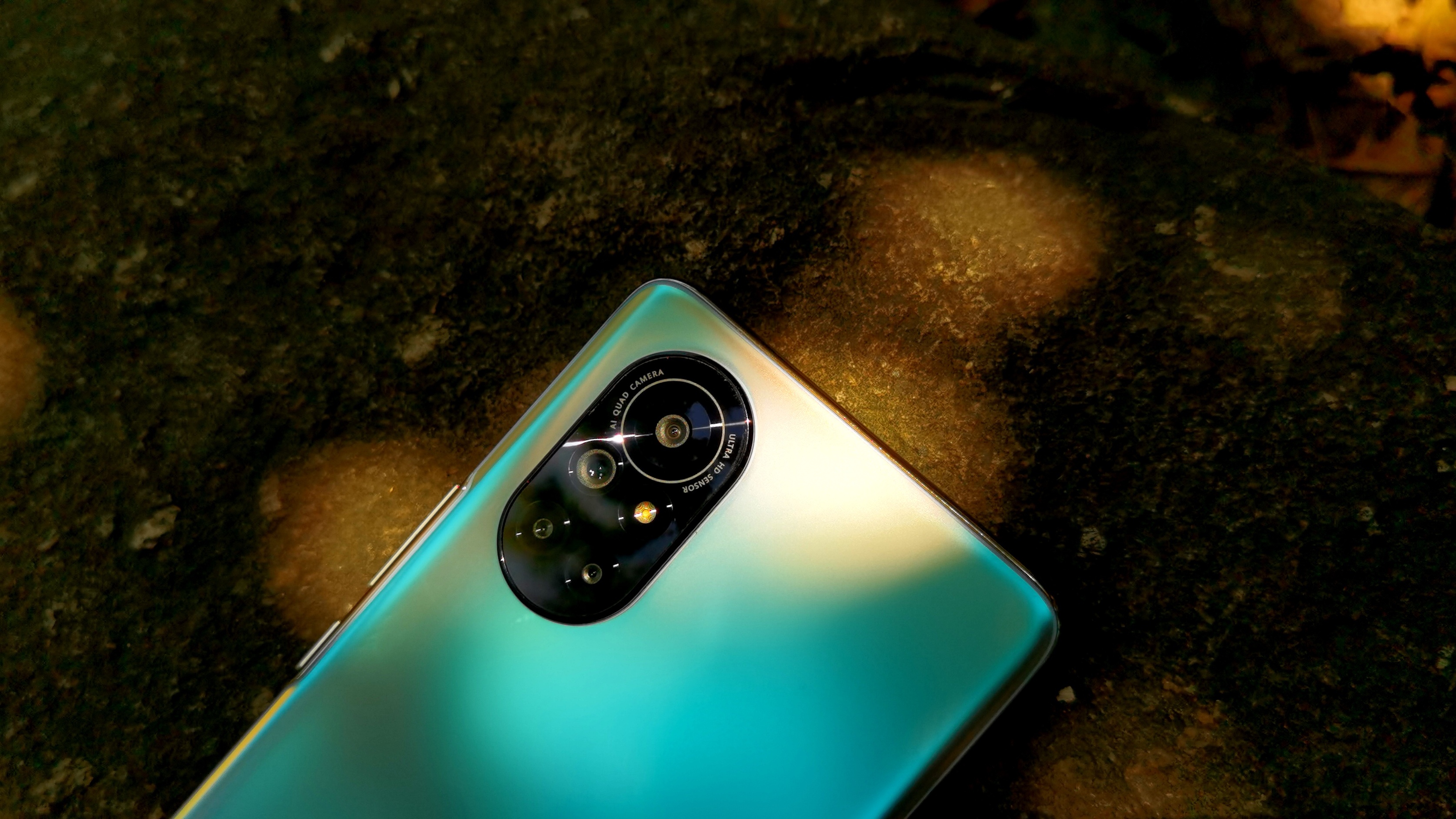 轻薄机身完美设计荣耀v40轻奢版是否值得入手