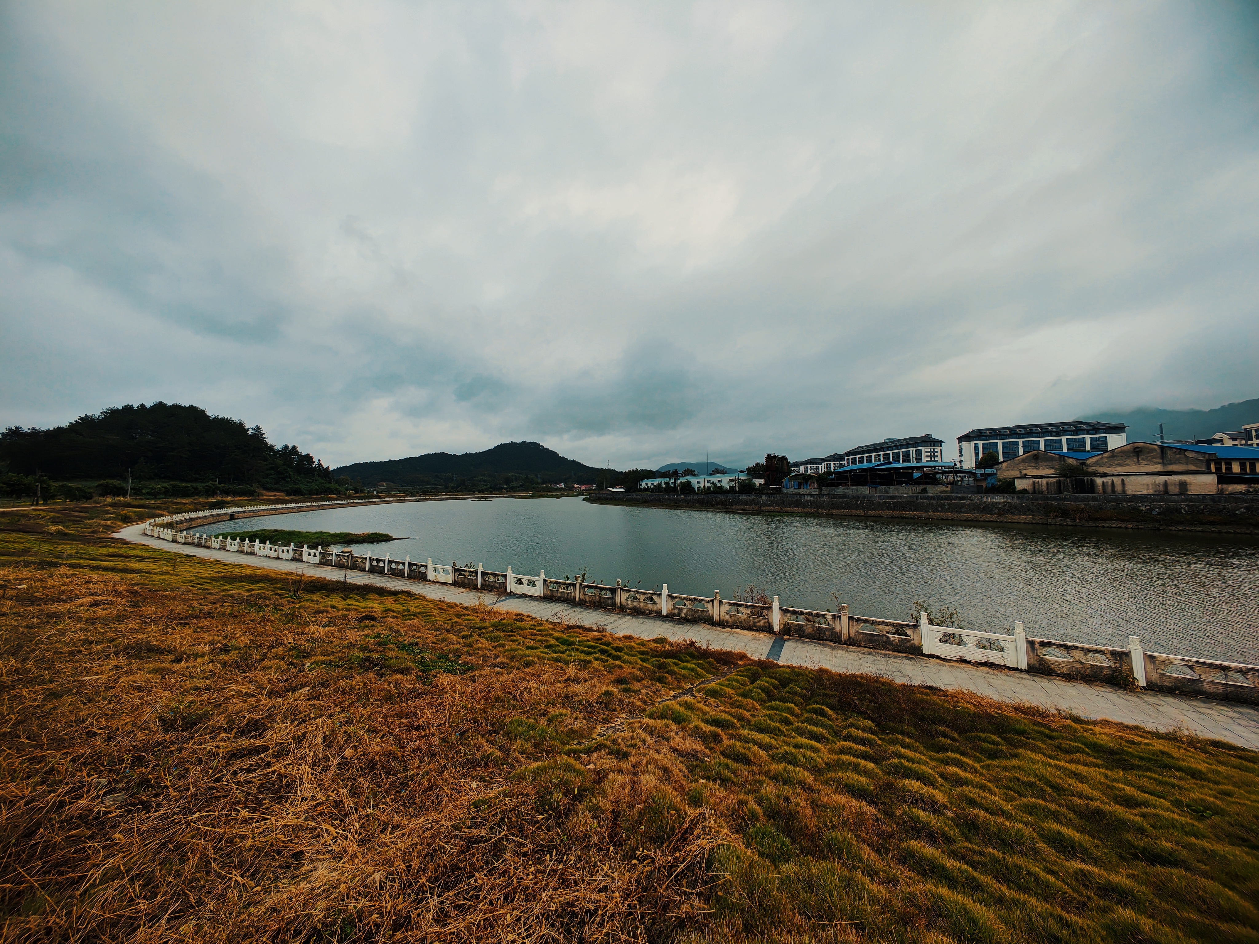 retouch_2021101111580116.jpg