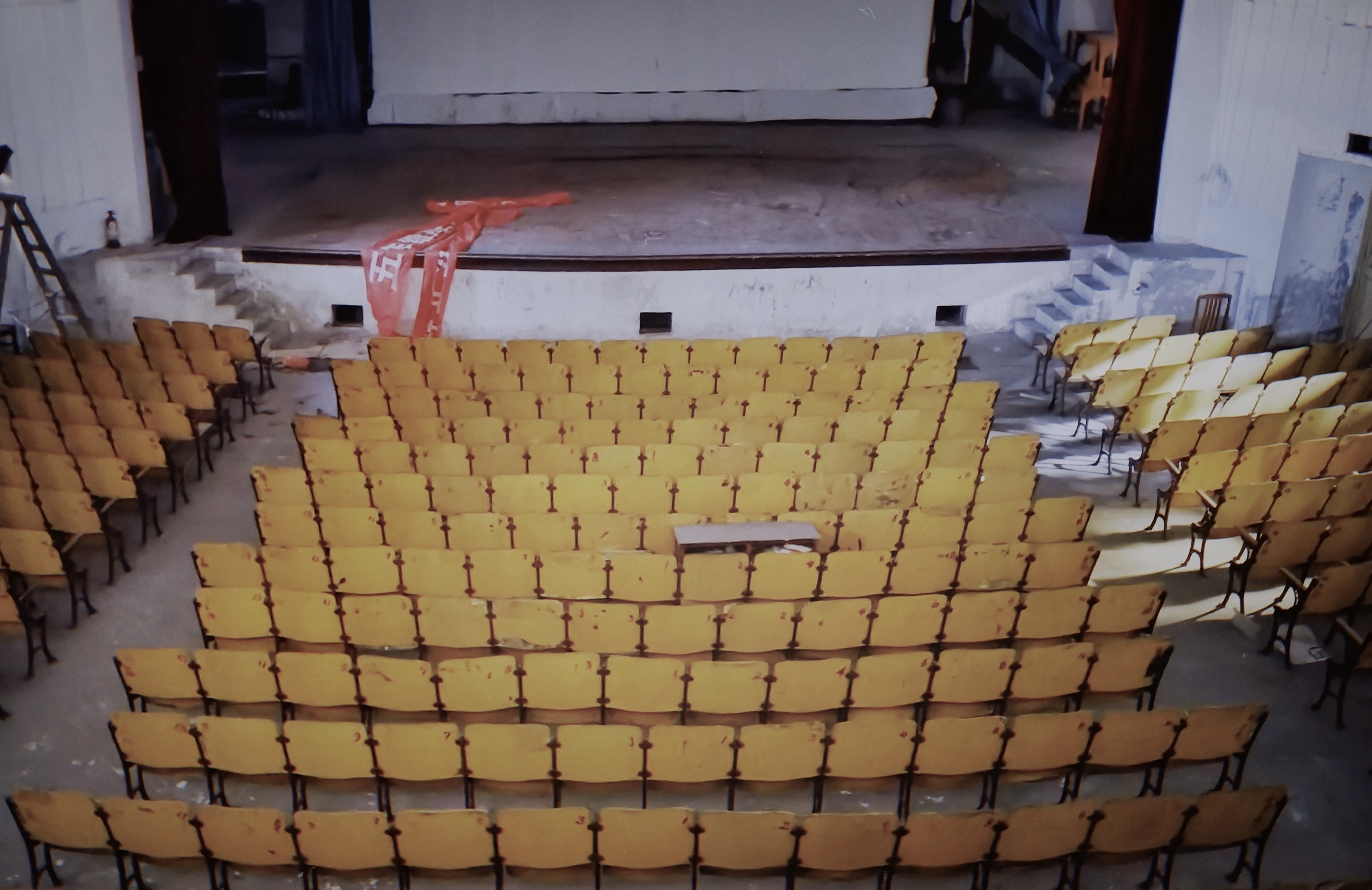 探秘上世纪八十年代老剧院照片的意义就在于若干年后让回忆有