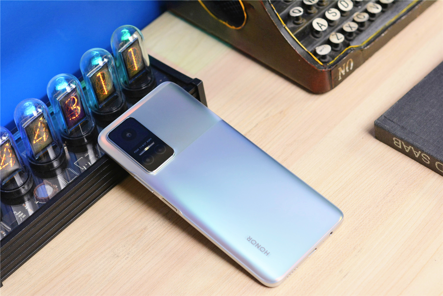 8gb大内存,6.74英寸大屏,荣耀play6t首发评测