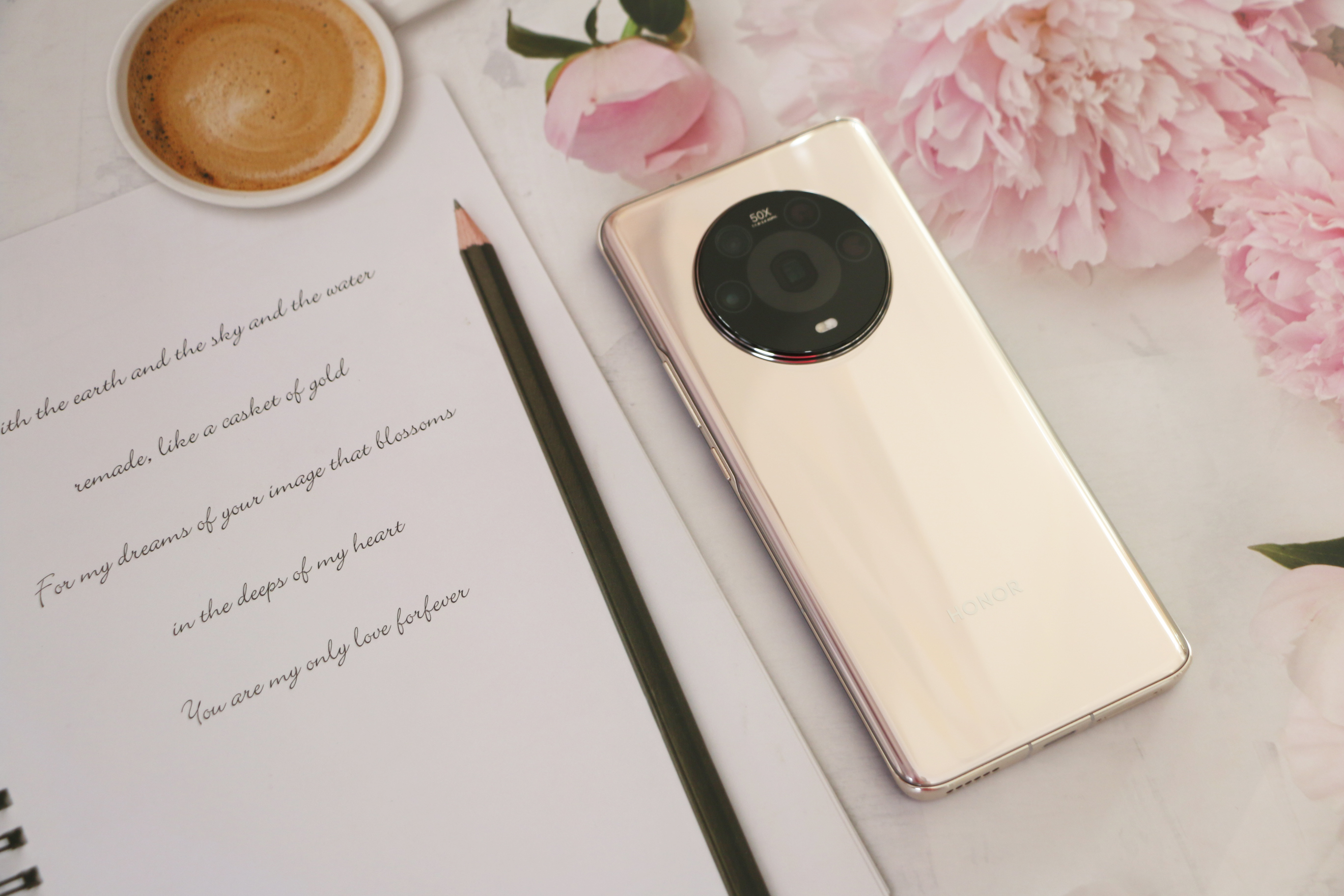 荣耀magic4深度体验可能是最值得入手的旗舰标准版