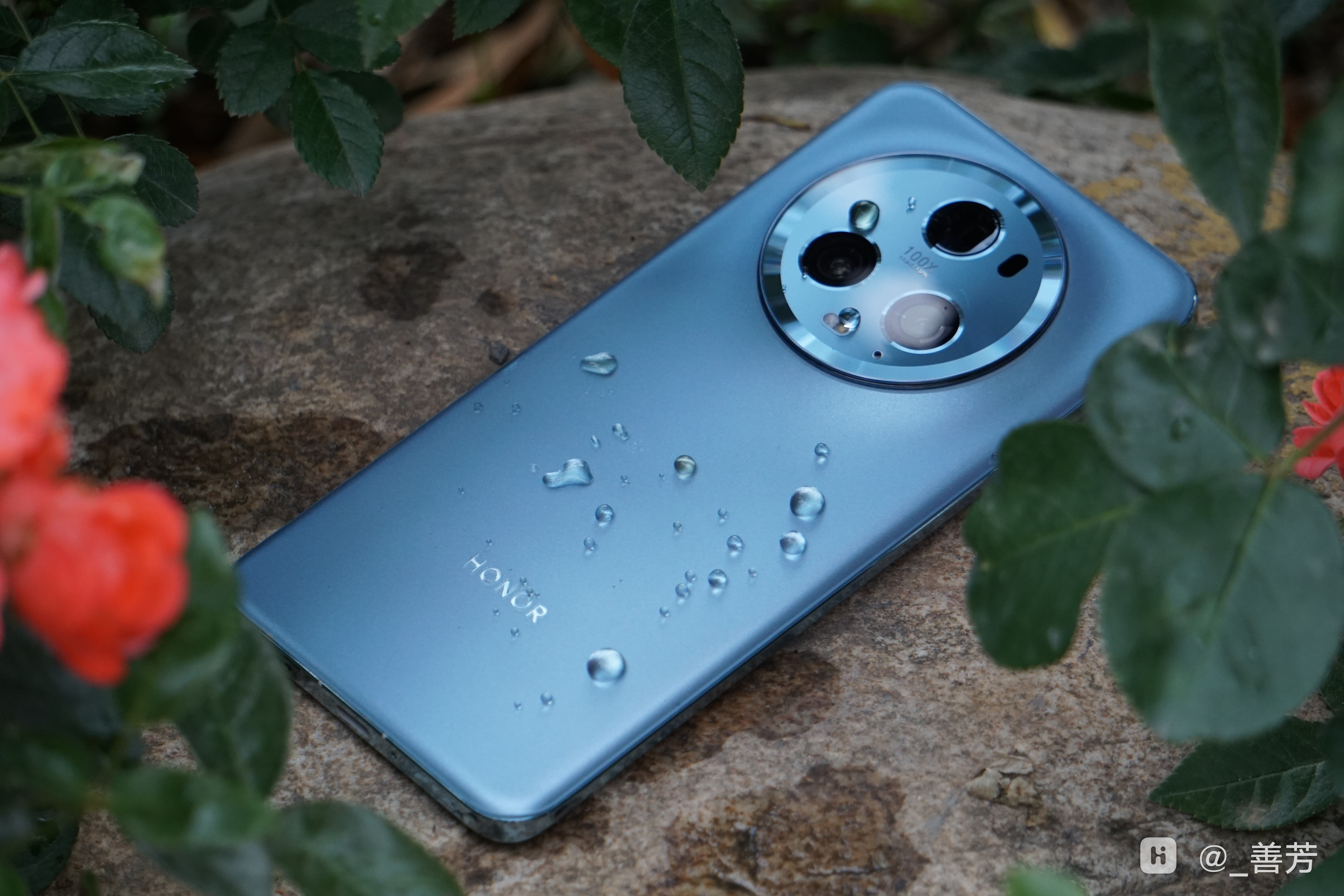 荣耀magic 5 pro 勃朗蓝,像整个细闪的蓝色海洋-荣耀俱乐部