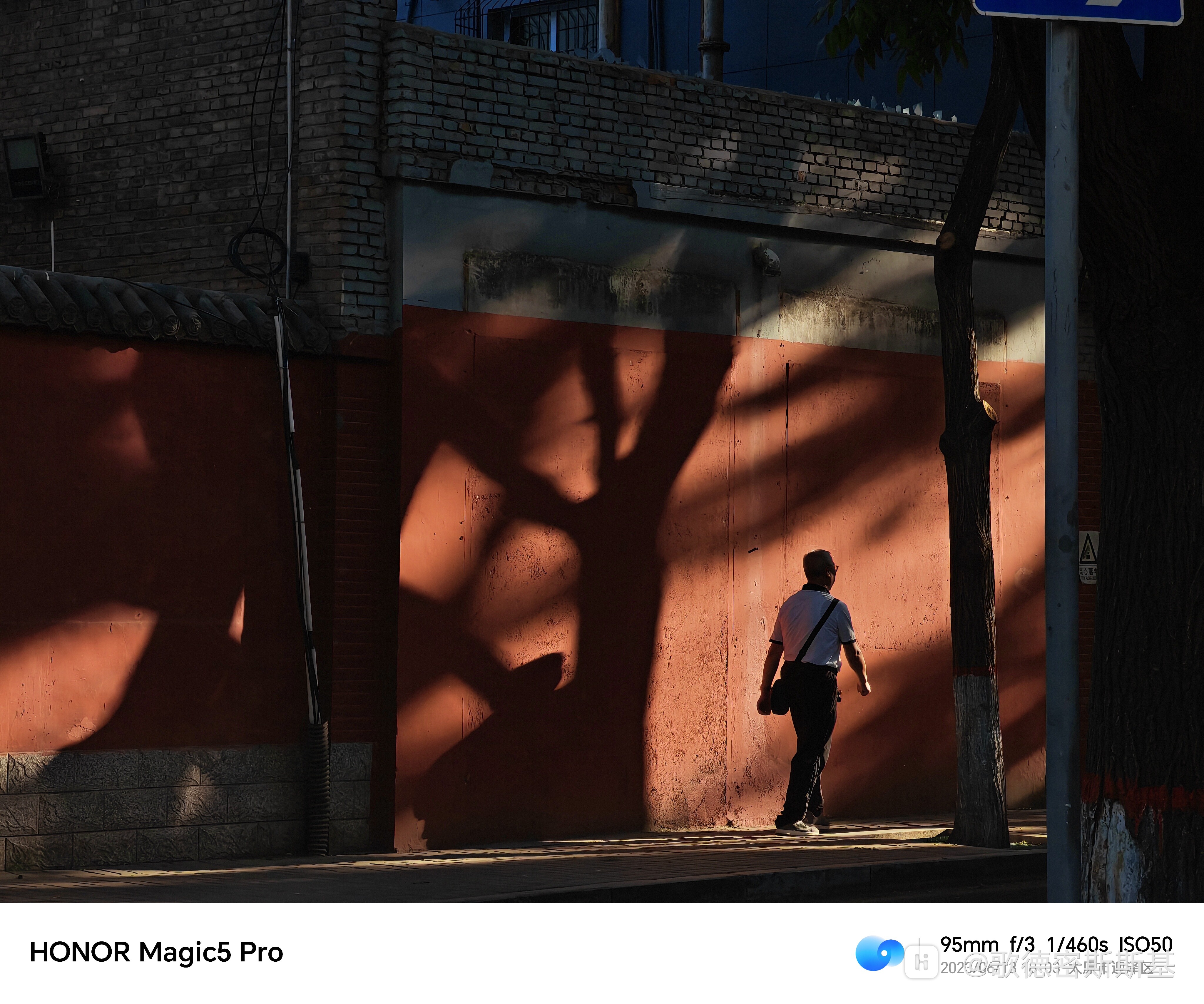 首页>版块>>兴趣街区>>爱摄影>>行色匆匆>