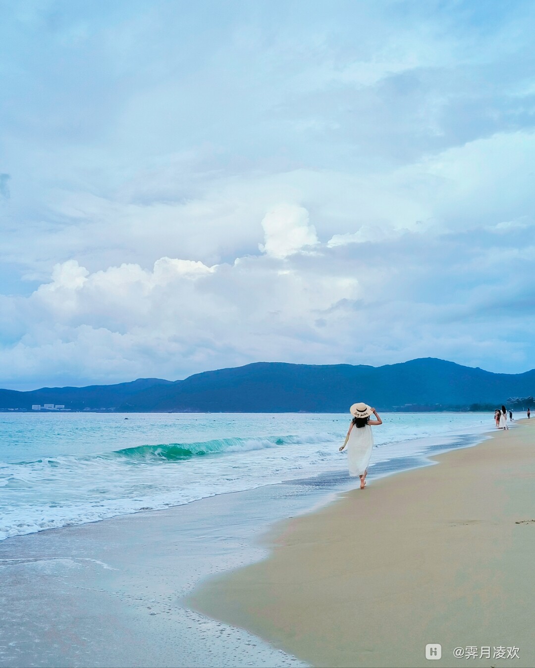 祝女神们节日快乐