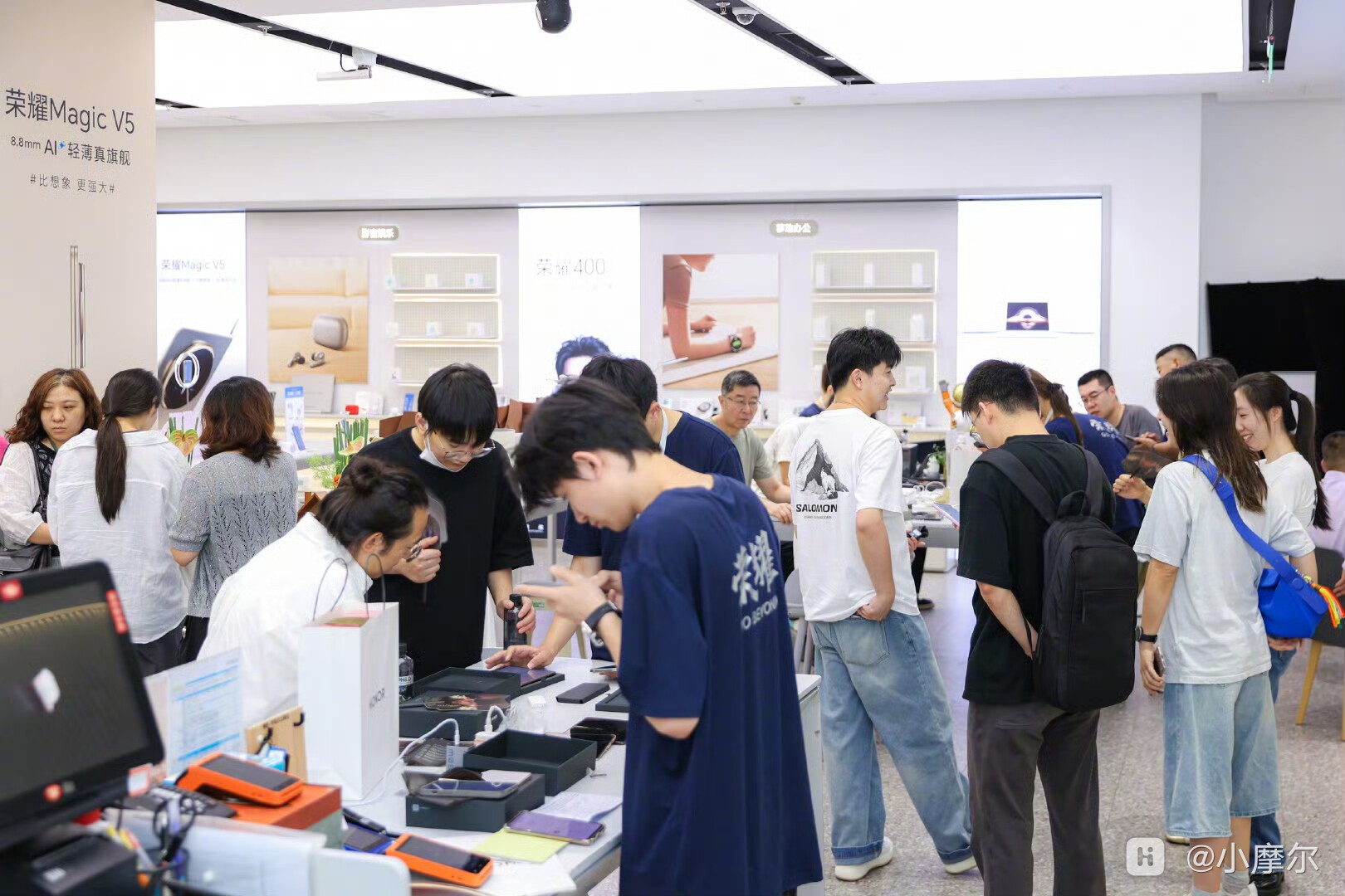 img-17516427501786a4b86d5d0d998dac5de42c82074786b995ba3c33c237c017846bfb0272eddb4.jpg