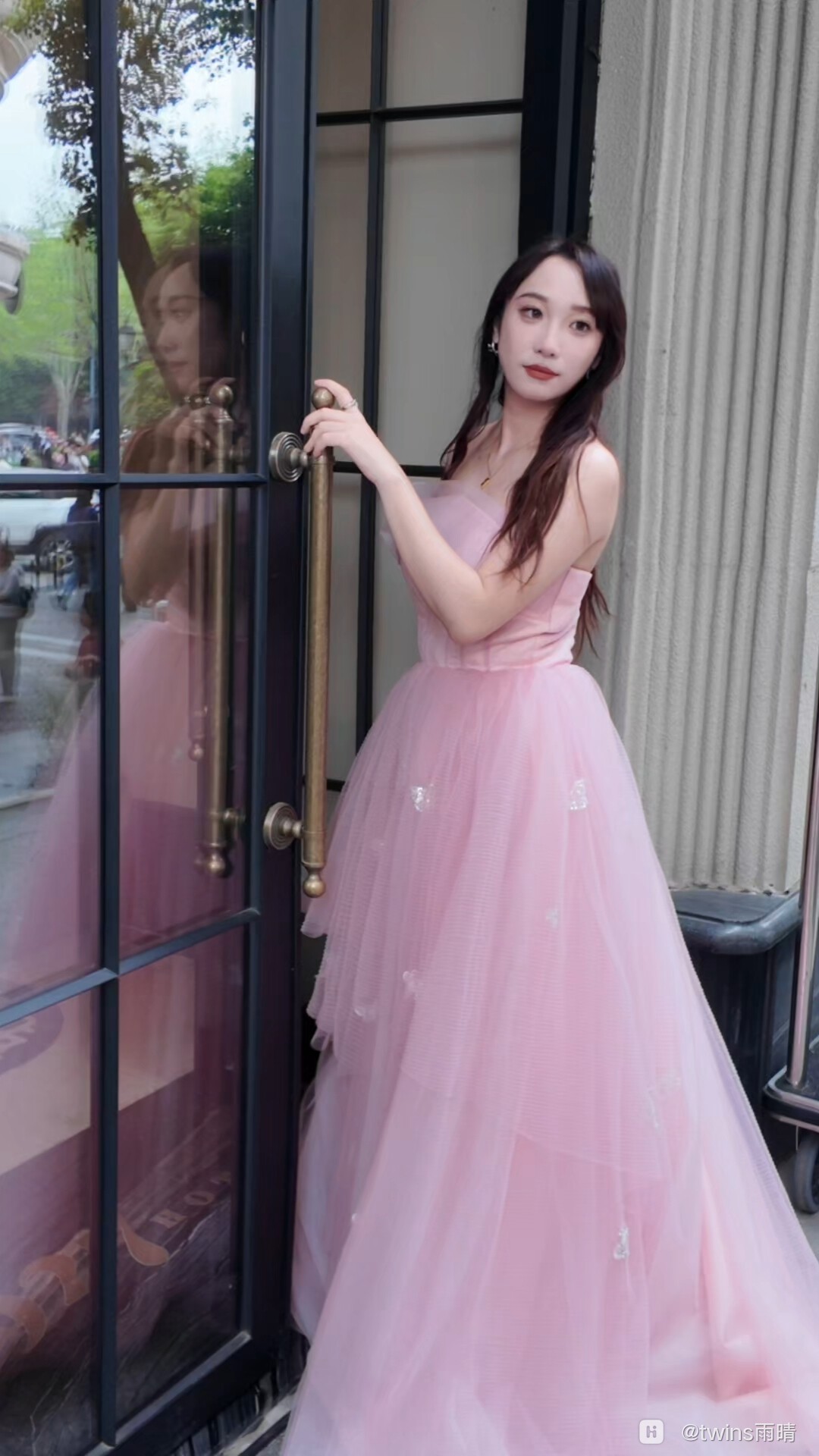 live_1000083608.jpg