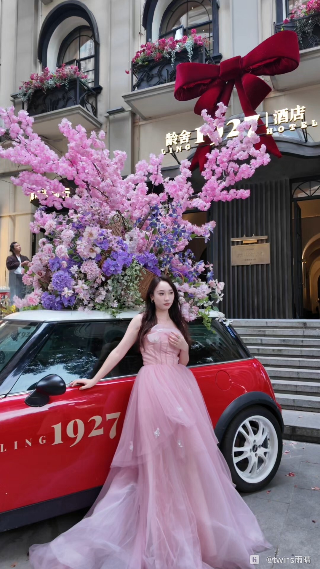live_1000083612.jpg