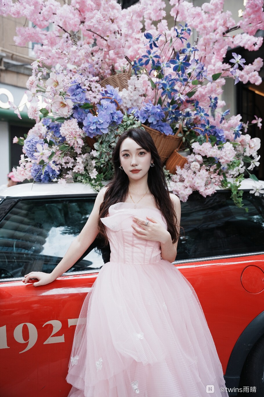 retouch_2026040601035833.jpg