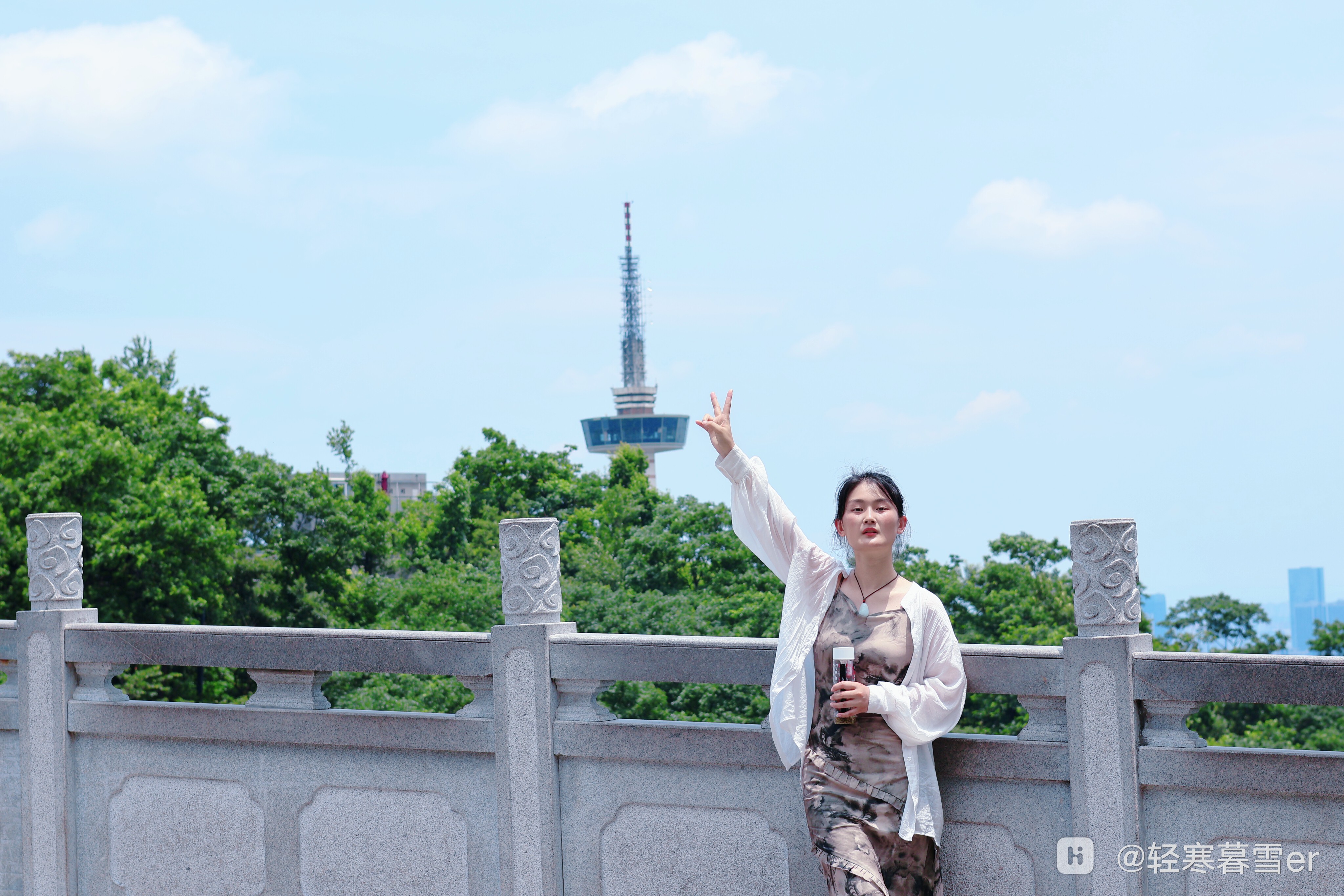 retouch_2026041709283865.jpg