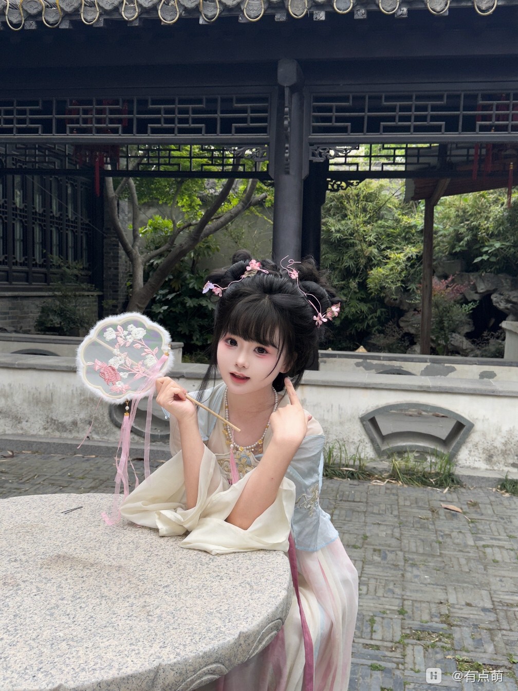 retouch_2026042118375999.jpg