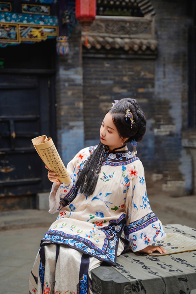 【闪耀女生】体验平遥大小姐,爱摄影-荣耀俱乐部