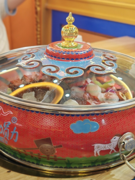功勋冰煮羊，氛围感直接拉满,爱摄影-荣耀俱乐部