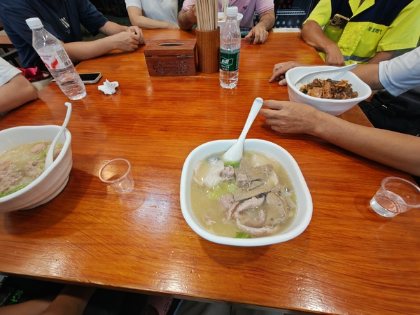和家人一起吃,爱美食-荣耀俱乐部