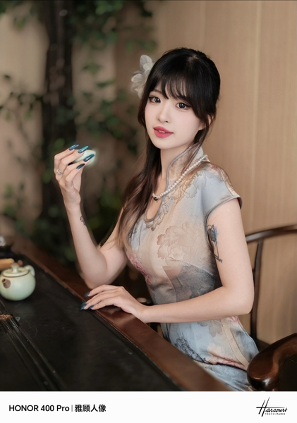 当旗袍邂逅茶香：荣耀手机镜头下的东方美学复兴,爱摄影-荣耀俱乐部