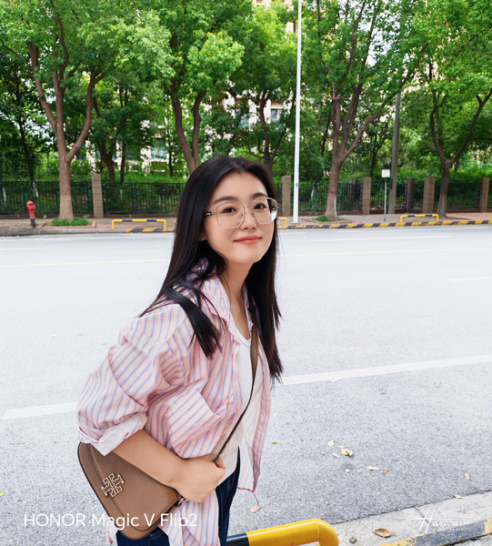 闪耀女生｜周末愉快,爱摄影-荣耀俱乐部