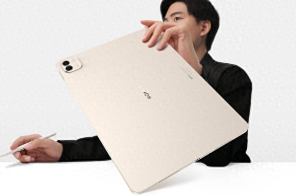 荣耀即将推出旗舰平板MagicPad 3 Pro，全面对标iPad Pro和小米平板7 Ultra，目标是成为安卓阵营的,平板-荣耀俱乐部