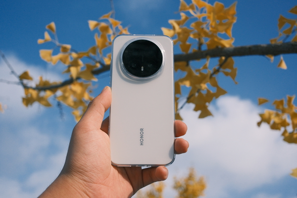 秋天的第一台新手机！我的荣耀Magic8,爱摄影-荣耀俱乐部
