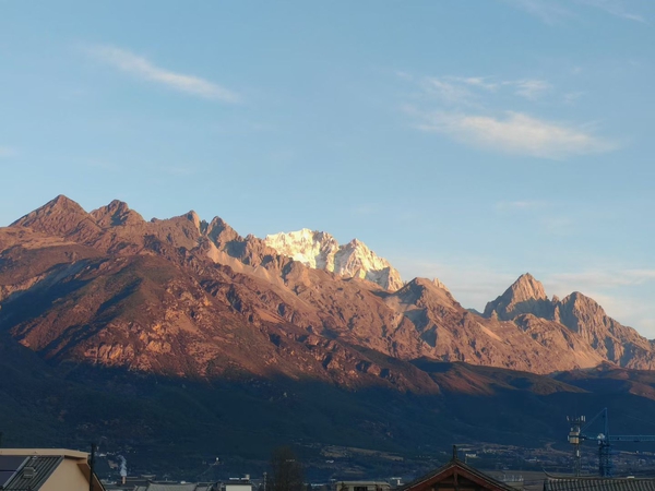 日照金山，见者有福！,爱旅行-荣耀俱乐部