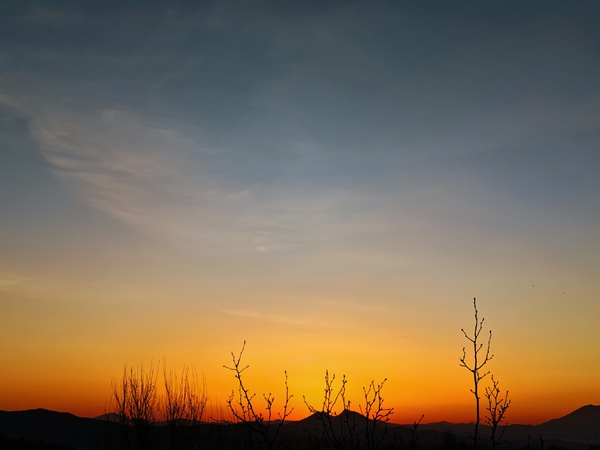 大家猜猜是日出还是日落,荣耀GT Pro-荣耀俱乐部