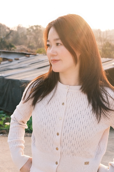 【闪耀女生】我的美丽姑姑,爱摄影-荣耀俱乐部