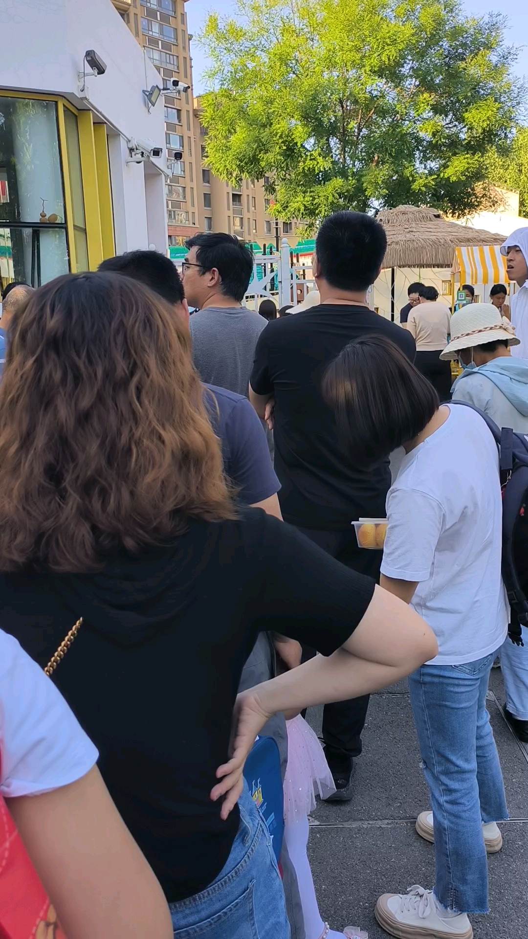 跳蚤市场，冰淇淋排队,爱摄影-荣耀俱乐部