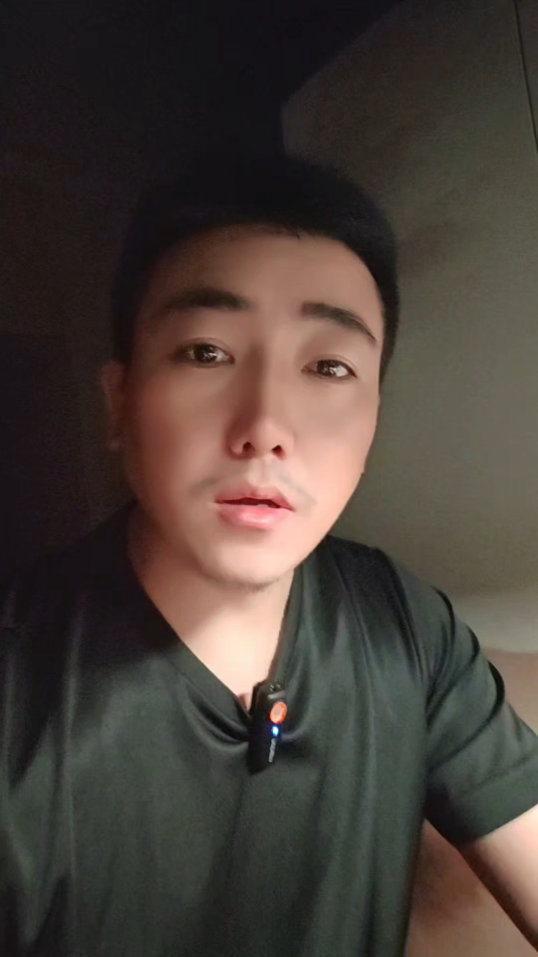 荣耀Magic8即将发布，Magic7系列迎来大降价，另外Magic7Pro居然出来16+512卫星通信版本，看来荣耀M,荣耀Magic7系列-荣耀俱乐部