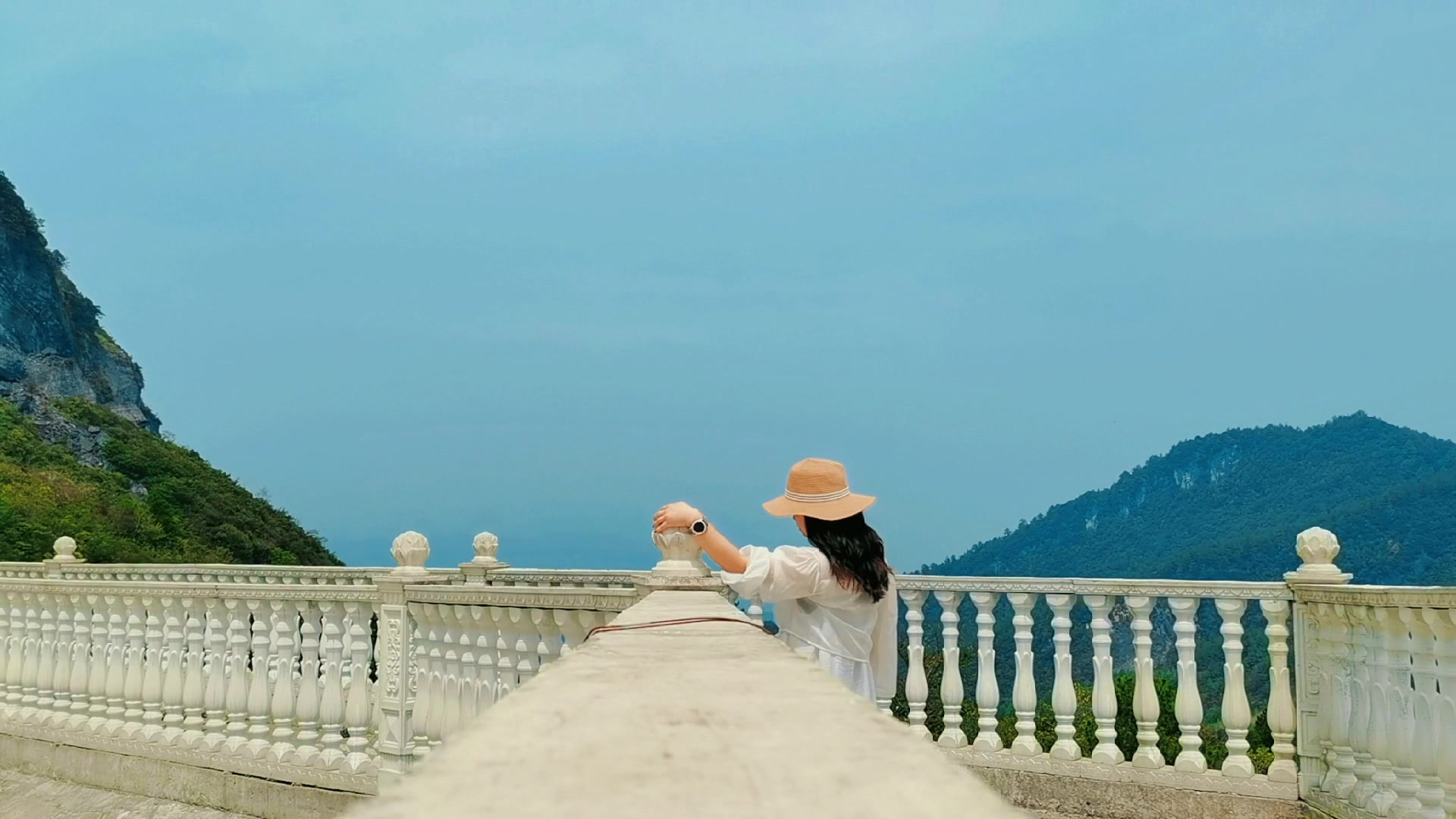 闪耀女生|总有人间一两风，填我十八万里梦。,爱摄影-荣耀俱乐部