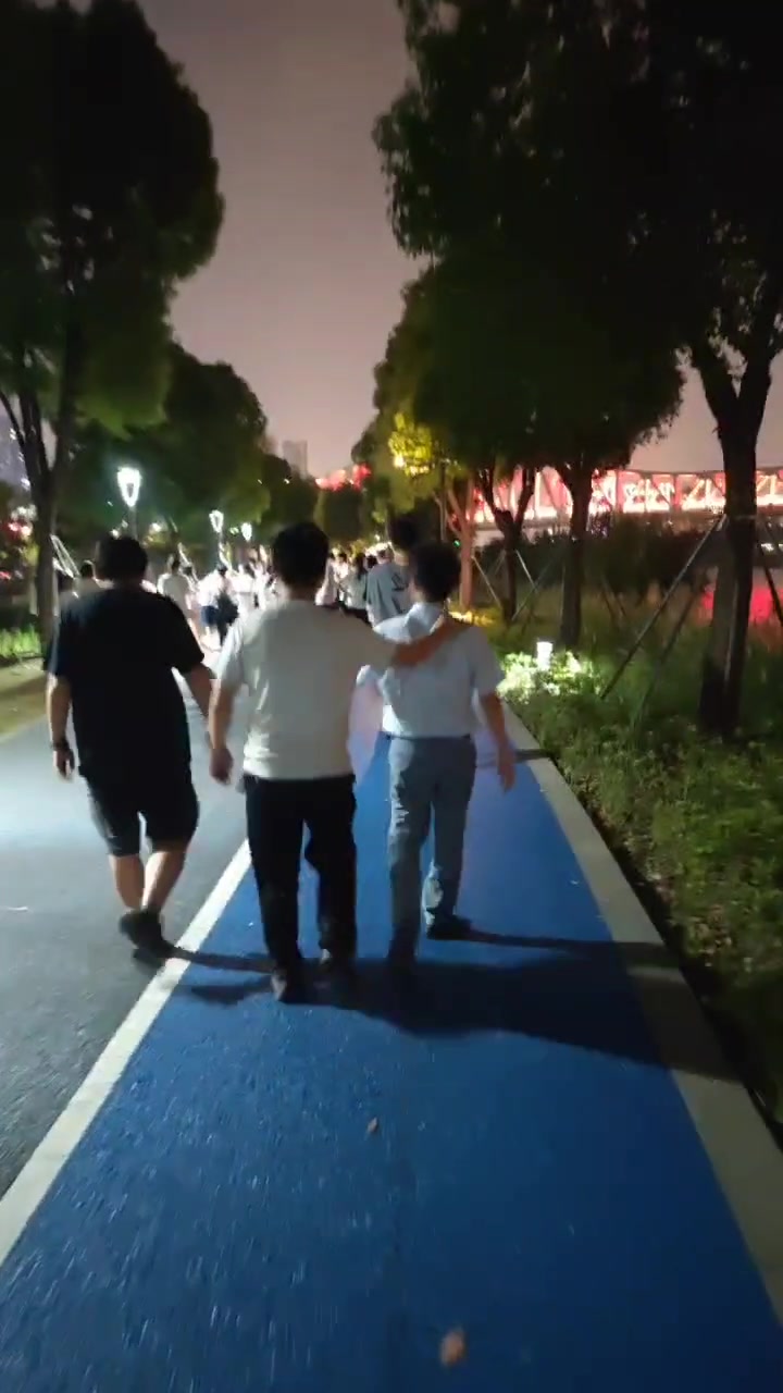 夜景,慢生活-荣耀俱乐部