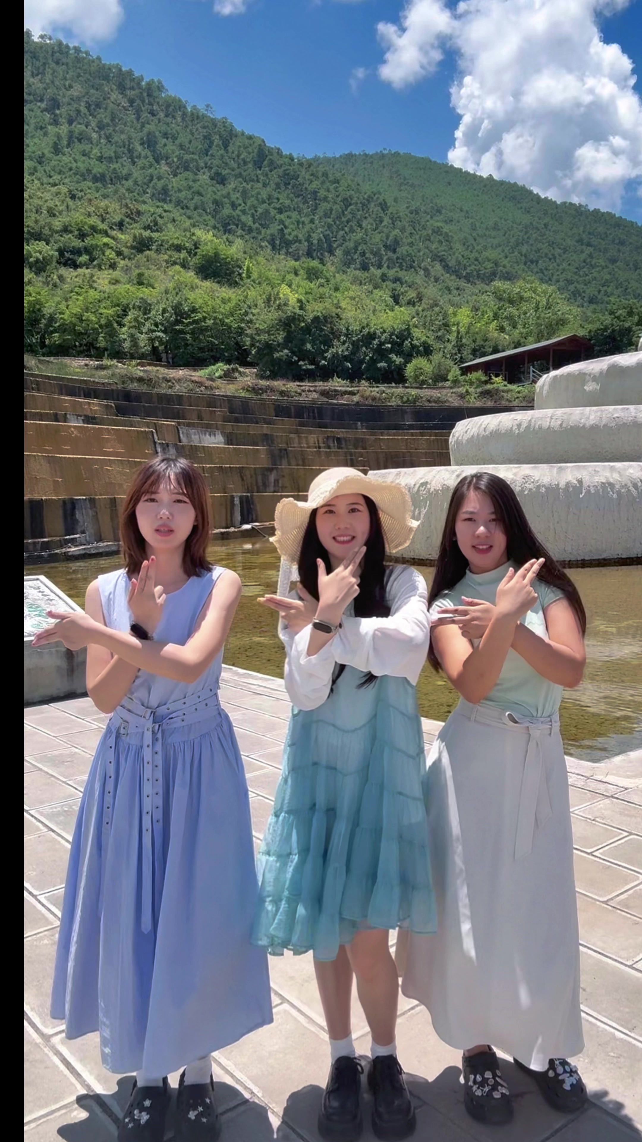 【闪耀女生】属于云南的旅行转场,爱摄影-荣耀俱乐部