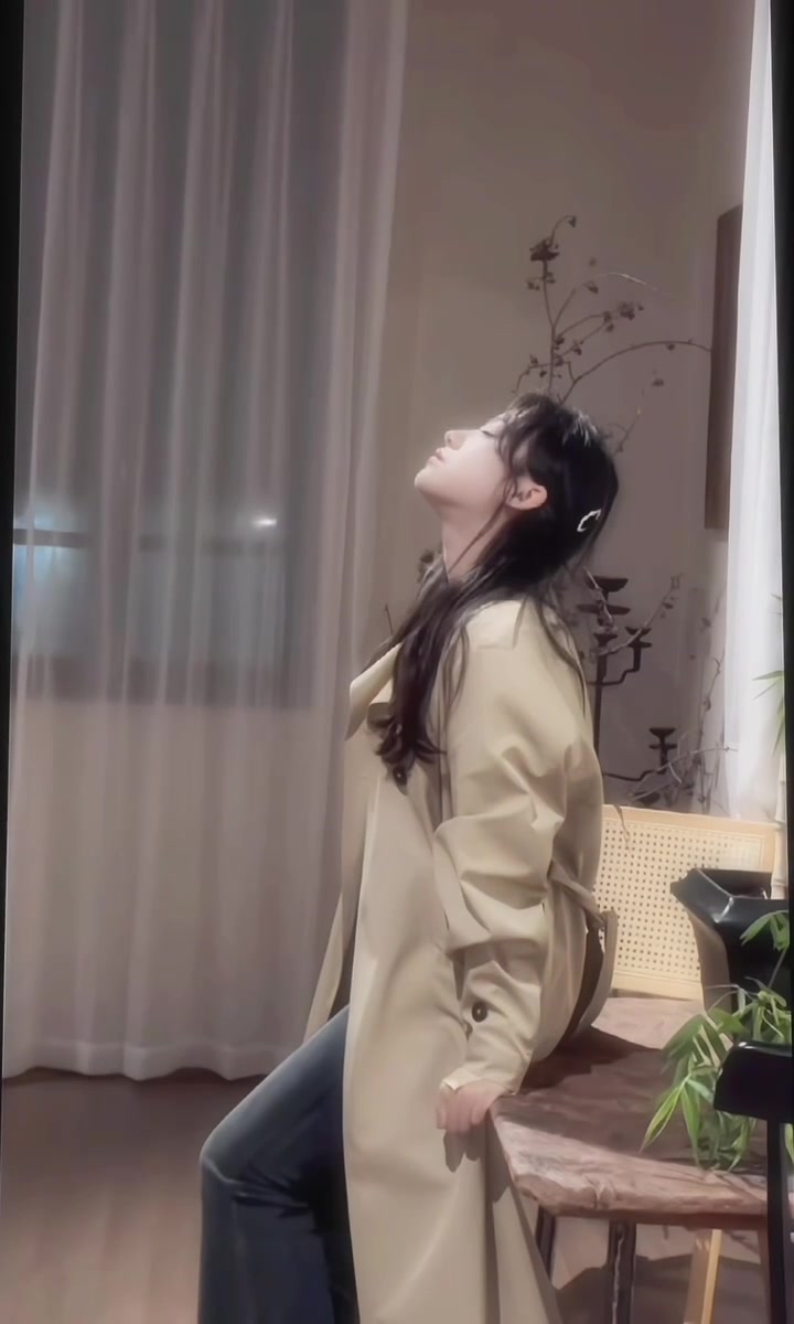 荣耀Magic V Flip2  |能回去就好了,荣耀Magic V Flip2-荣耀俱乐部